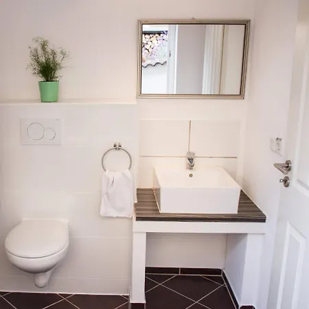 Апартаменты Schoene In Der Welterbe Region